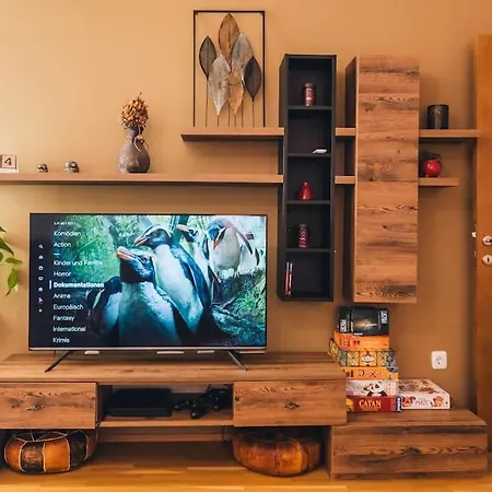 Rest And Fun - Darts, Playstation 4, Board Games Apartment Podgorica